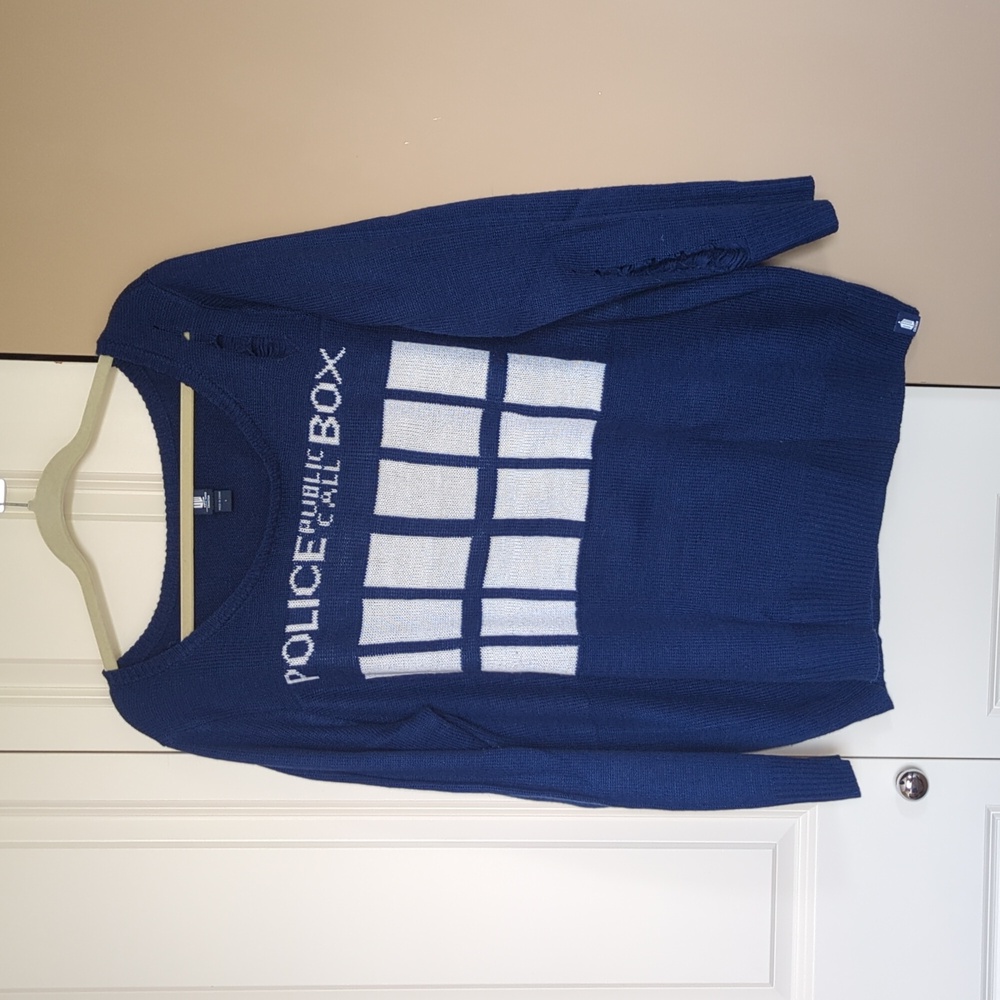 TORRID Doctor Who Distressed Tardis Sweater SIZE 3